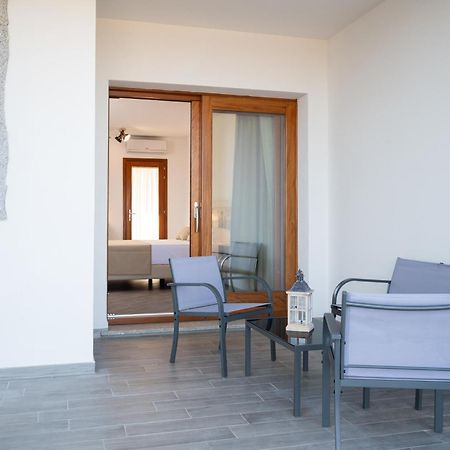 Coro E Bentu Rooms & View Сан-Теодоро Экстерьер фото