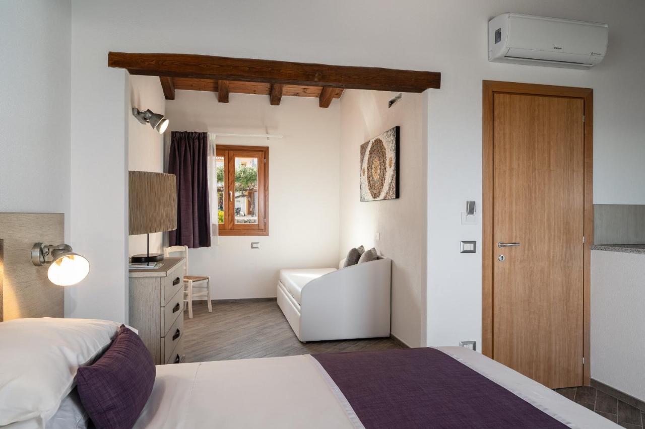Coro E Bentu Rooms & View Сан-Теодоро Экстерьер фото