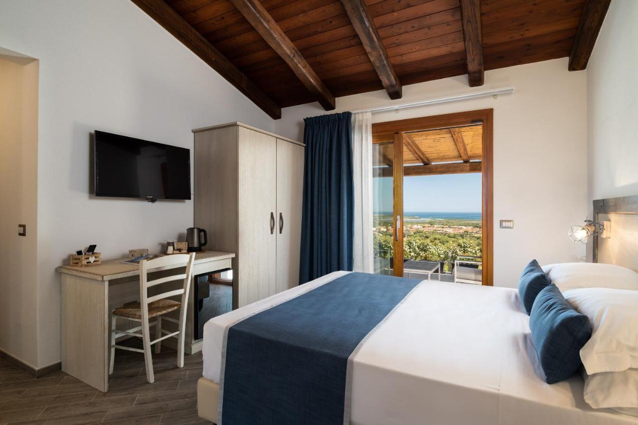 Coro E Bentu Rooms & View Сан-Теодоро Экстерьер фото